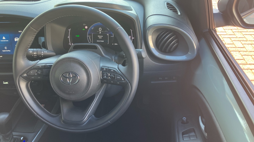 Toyota Aygo X 1.5 Hybrid Design 5dr CVT Hybrid Hatchback - Image 10