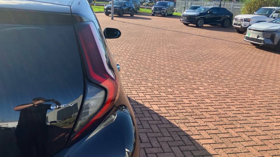 Toyota Aygo X 1.5 Hybrid Design 5dr CVT Hybrid Hatchback - Image 21