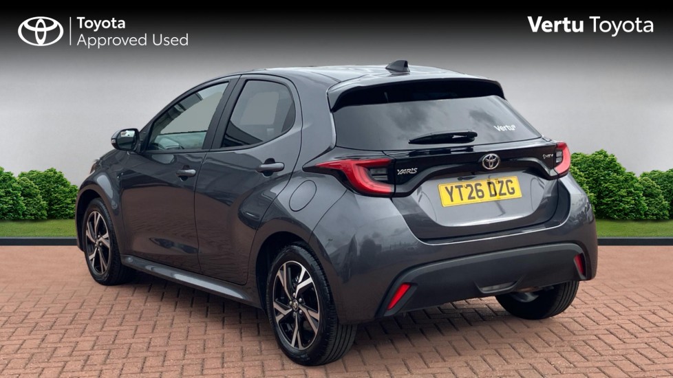 Toyota Yaris 1.5 Hybrid Design 5dr CVT Hybrid Hatchback - Image 4