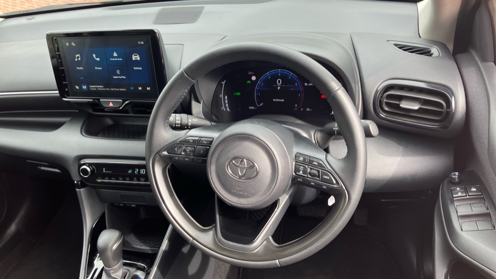 Toyota Yaris 1.5 Hybrid Design 5dr CVT Hybrid Hatchback - Image 7