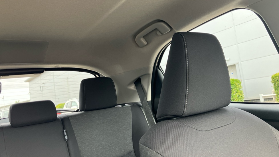 Toyota Yaris 1.5 Hybrid Design 5dr CVT Hybrid Hatchback - Image 19