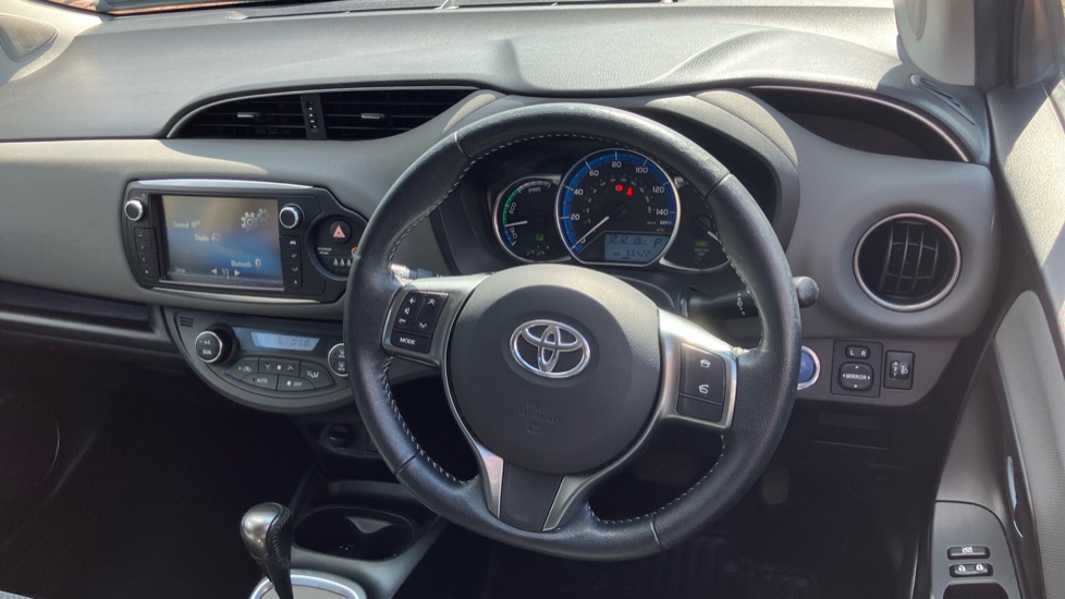 Toyota Yaris 1.5 Hybrid Icon 5dr CVT Hybrid Hatchback - Image 7