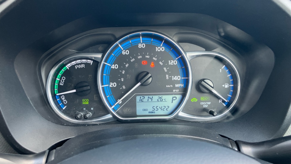 Toyota Yaris 1.5 Hybrid Icon 5dr CVT Hybrid Hatchback - Image 11