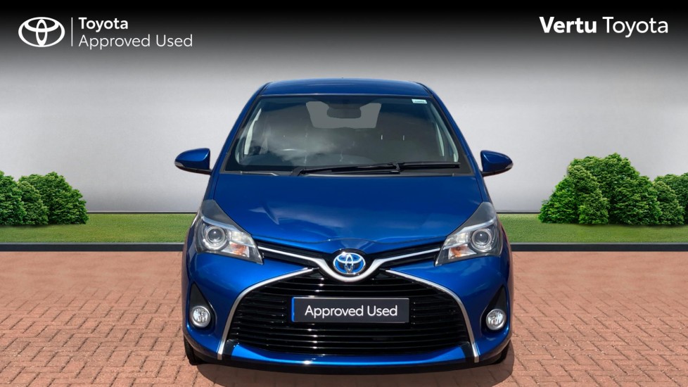 Toyota Yaris 1.5 Hybrid Icon 5dr CVT Hybrid Hatchback - Image 22