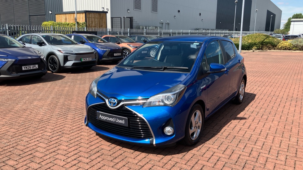 Toyota Yaris 1.5 Hybrid Icon 5dr CVT Hybrid Hatchback - Image 43