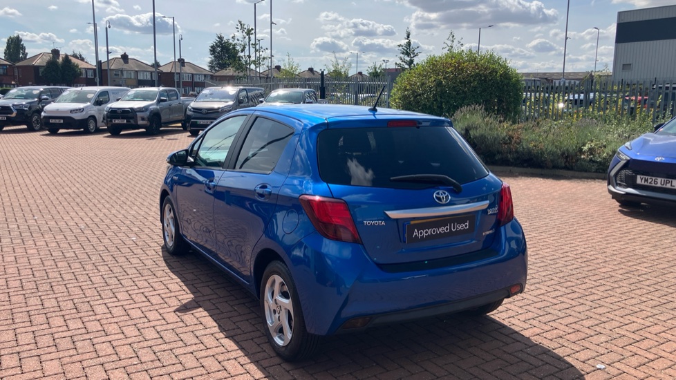 Toyota Yaris 1.5 Hybrid Icon 5dr CVT Hybrid Hatchback - Image 49