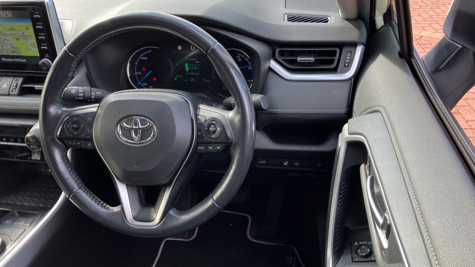 Toyota RAV4 2.5 VVT-i Hybrid Excel 5dr CVT Hybrid Estate - Image 10