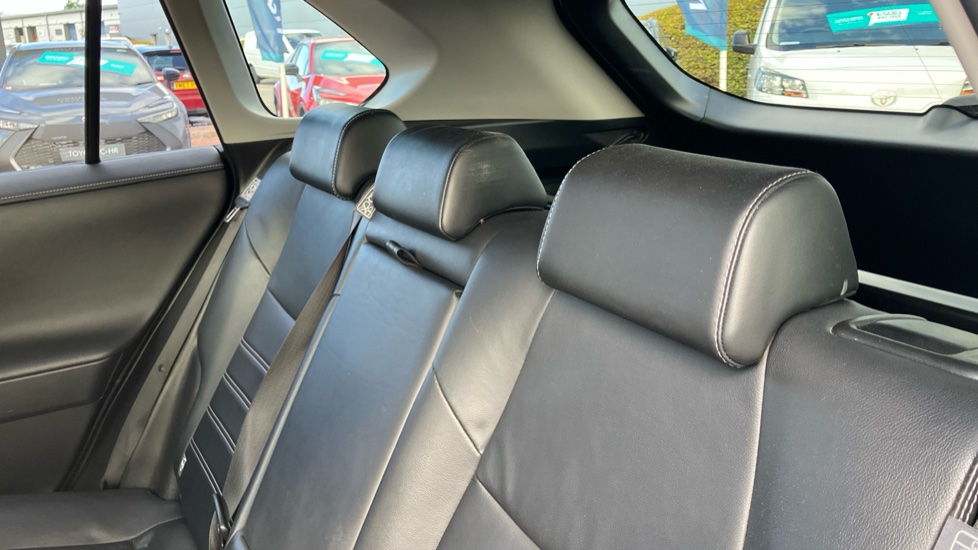 Toyota RAV4 2.5 VVT-i Hybrid Excel 5dr CVT Hybrid Estate - Image 18