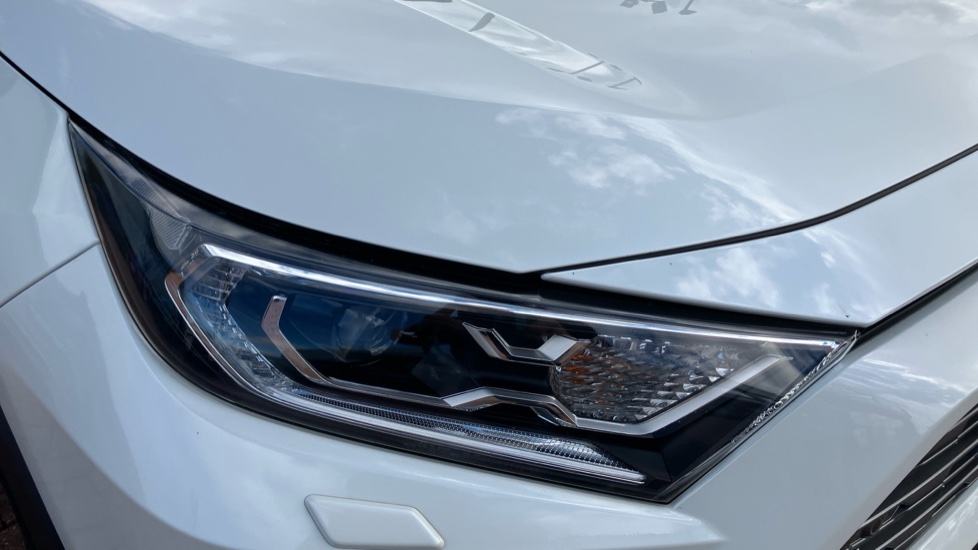 Toyota RAV4 2.5 VVT-i Hybrid Excel 5dr CVT Hybrid Estate - Image 20