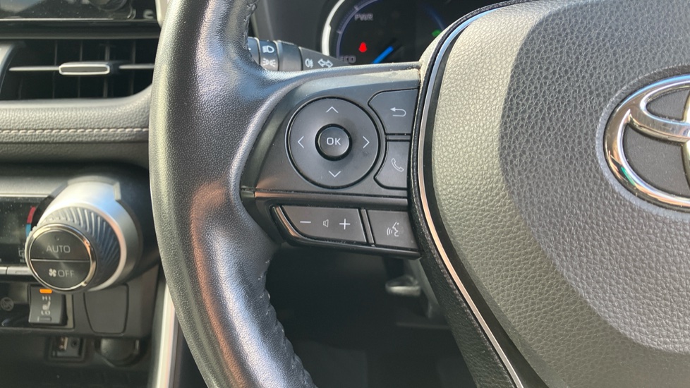 Toyota RAV4 2.5 VVT-i Hybrid Excel 5dr CVT Hybrid Estate - Image 35