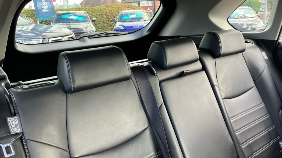 Toyota RAV4 2.5 VVT-i Hybrid Excel 5dr CVT Hybrid Estate - Image 36