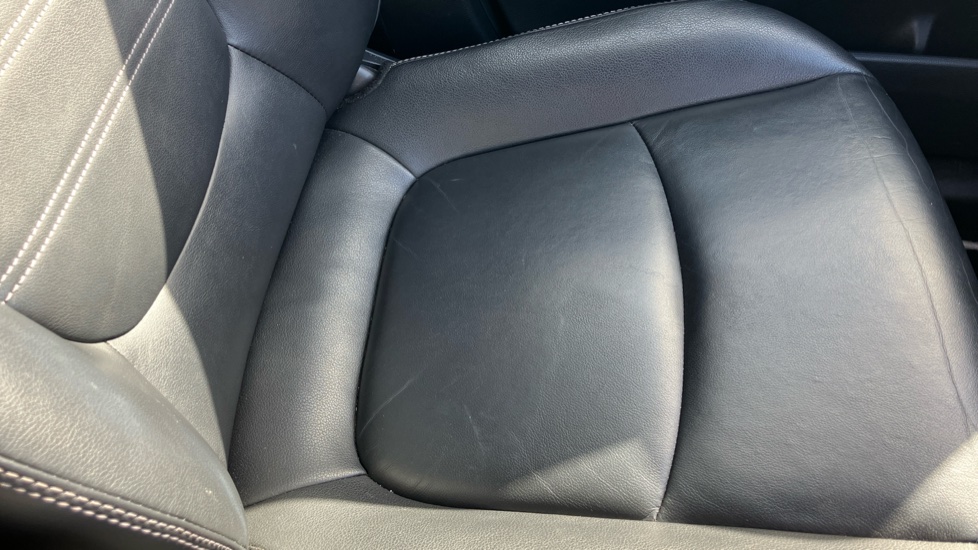 Toyota RAV4 2.5 VVT-i Hybrid Excel 5dr CVT Hybrid Estate - Image 65