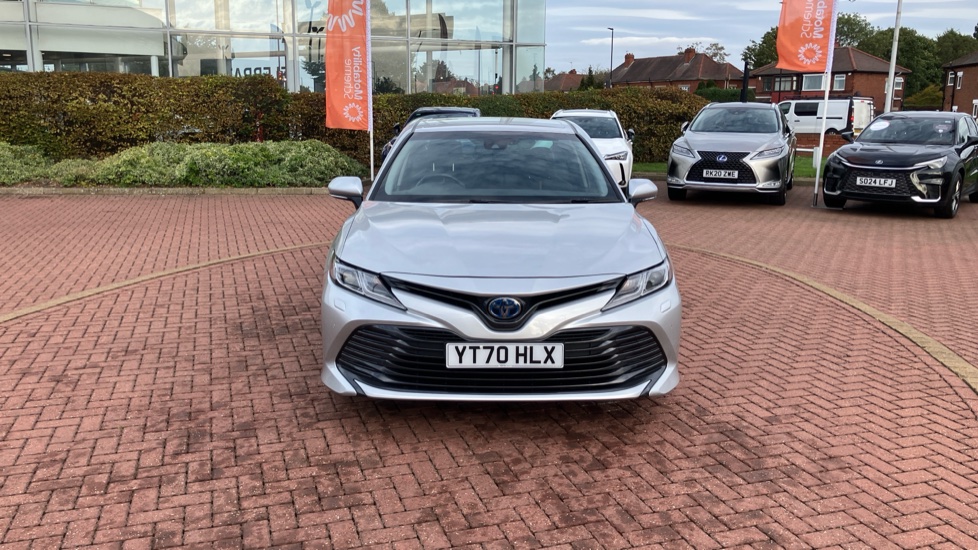 Toyota Camry 2.5 VVT-i Hybrid Design 4dr CVT Hybrid Saloon - Image 44