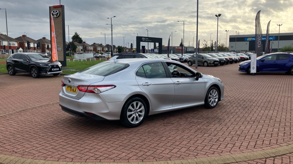 Toyota Camry 2.5 VVT-i Hybrid Design 4dr CVT Hybrid Saloon - Image 48