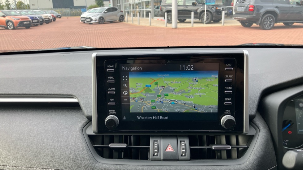 Toyota RAV4 2.5 VVT-i Hybrid Design 5dr CVT 2WD Hybrid Estate - Image 9