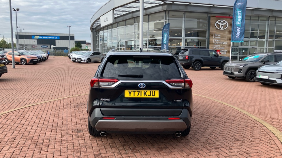 Toyota RAV4 2.5 VVT-i Hybrid Design 5dr CVT 2WD Hybrid Estate - Image 46