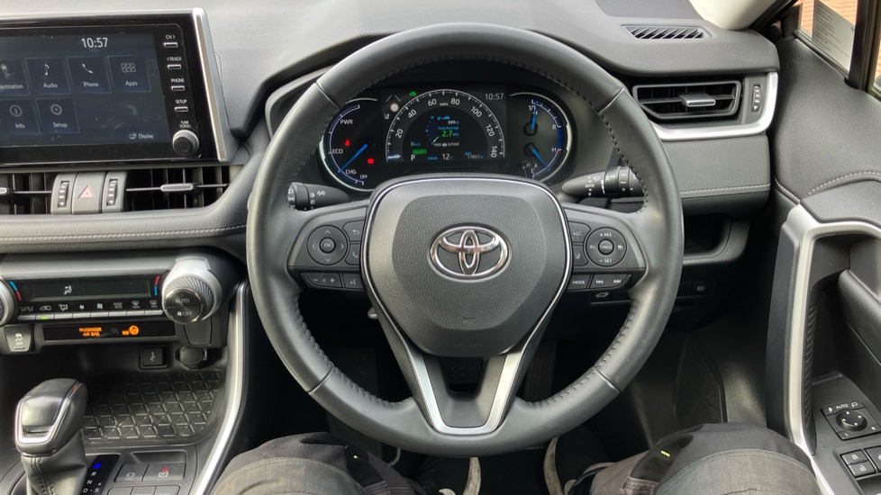 Toyota RAV4 2.5 VVT-i Hybrid Design 5dr CVT 2WD Hybrid Estate - Image 59