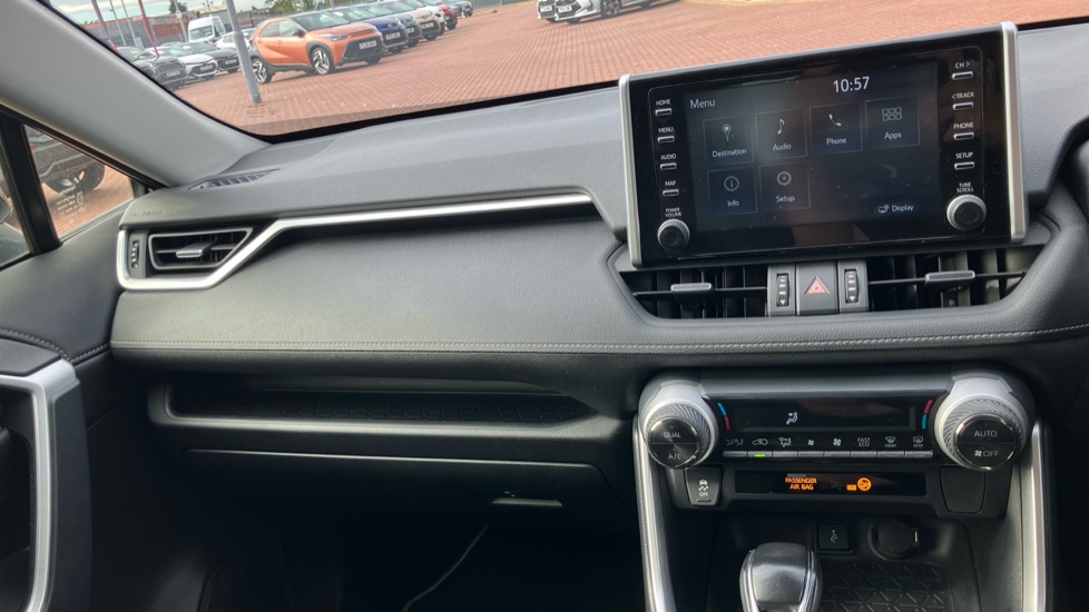 Toyota RAV4 2.5 VVT-i Hybrid Design 5dr CVT 2WD Hybrid Estate - Image 60
