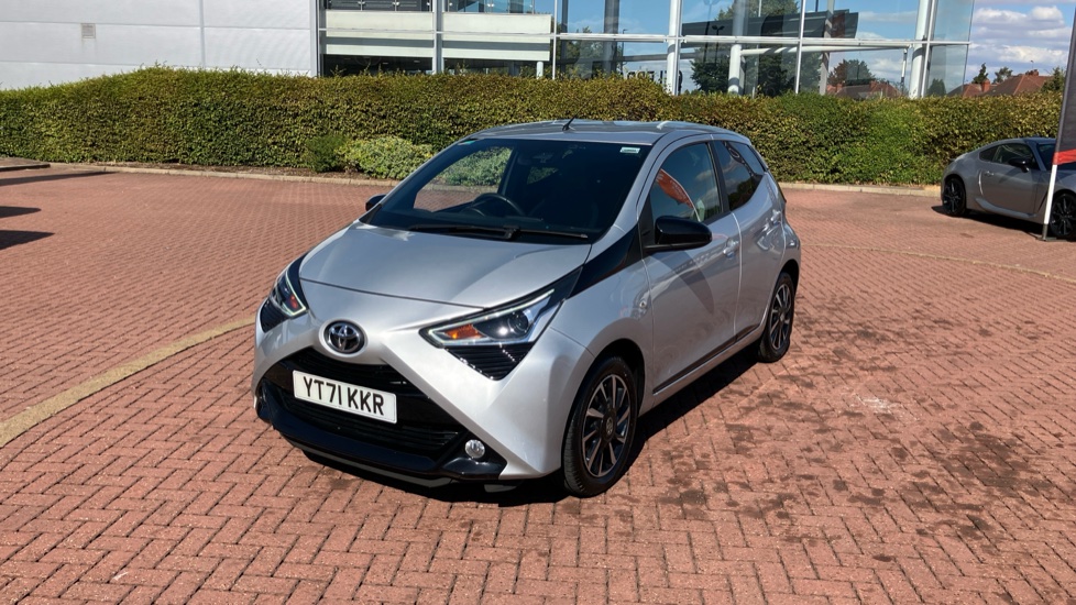Toyota Aygo 1.0 VVT-i X-Trend TSS 5dr x-shift Petrol Hatchback - Image 43