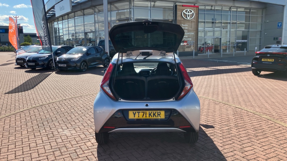 Toyota Aygo 1.0 VVT-i X-Trend TSS 5dr x-shift Petrol Hatchback - Image 52