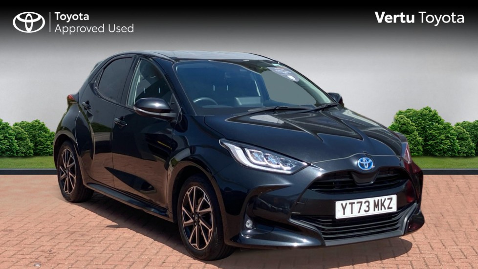 Toyota Yaris 1.5 Hybrid Design 5dr CVT Hybrid Hatchback - Image 1