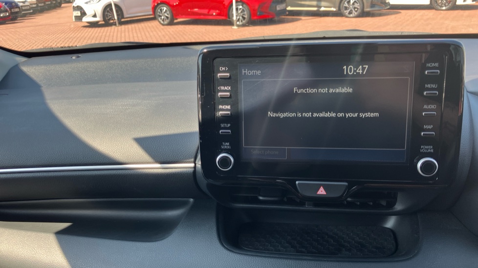 Toyota Yaris 1.5 Hybrid Design 5dr CVT Hybrid Hatchback - Image 9
