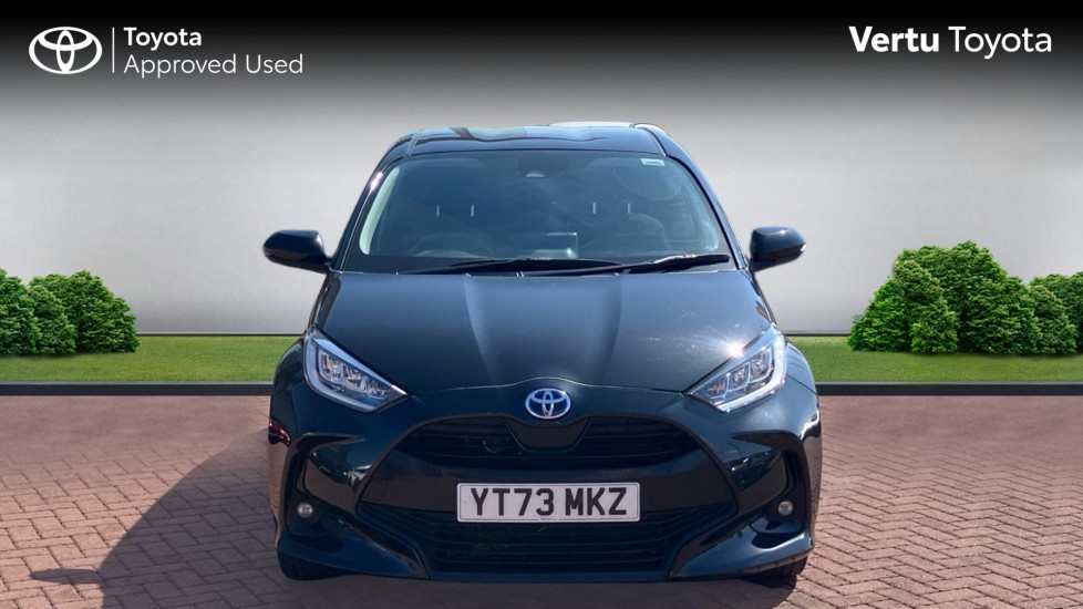Toyota Yaris 1.5 Hybrid Design 5dr CVT Hybrid Hatchback - Image 22