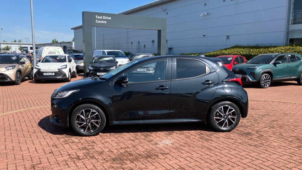 Toyota Yaris 1.5 Hybrid Design 5dr CVT Hybrid Hatchback - Image 24