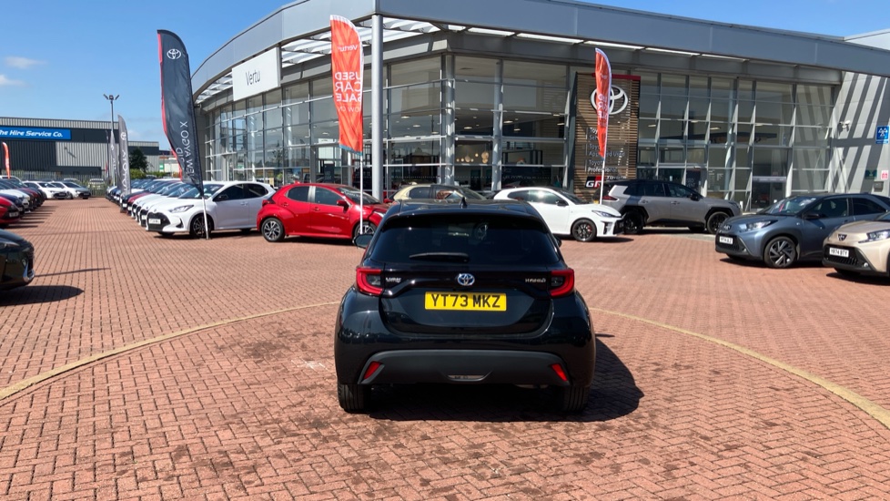 Toyota Yaris 1.5 Hybrid Design 5dr CVT Hybrid Hatchback - Image 47