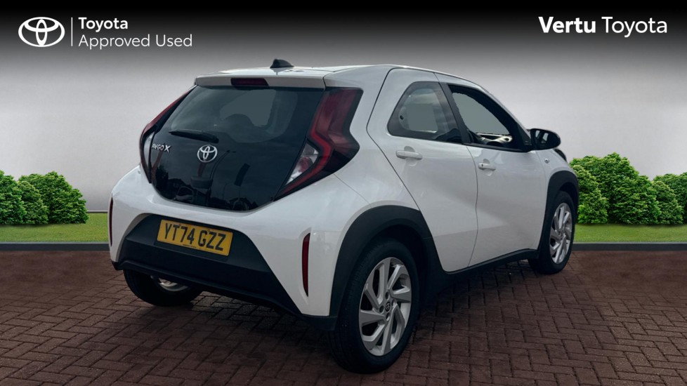 Toyota Aygo X 1.0 VVT-i Pure 5dr Petrol Hatchback - Image 2