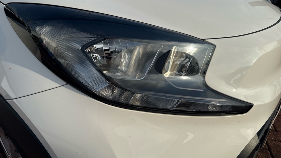 Toyota Aygo X 1.0 VVT-i Pure 5dr Petrol Hatchback - Image 20