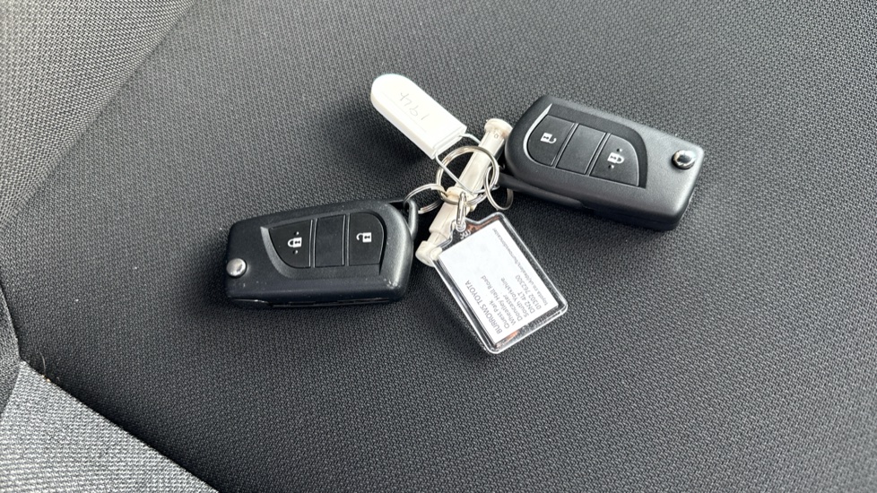 Toyota Aygo X 1.0 VVT-i Pure 5dr Petrol Hatchback - Image 28