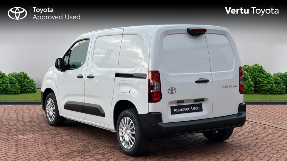 Toyota Proace City L1 Diesel 1.5D 100 Icon Van - Image 4