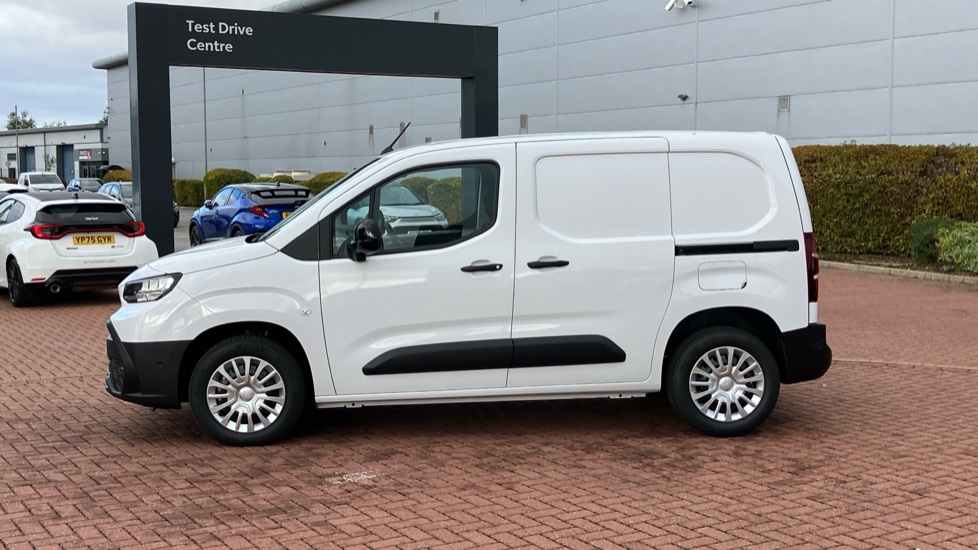 Toyota Proace City L1 Diesel 1.5D 100 Icon Van - Image 24