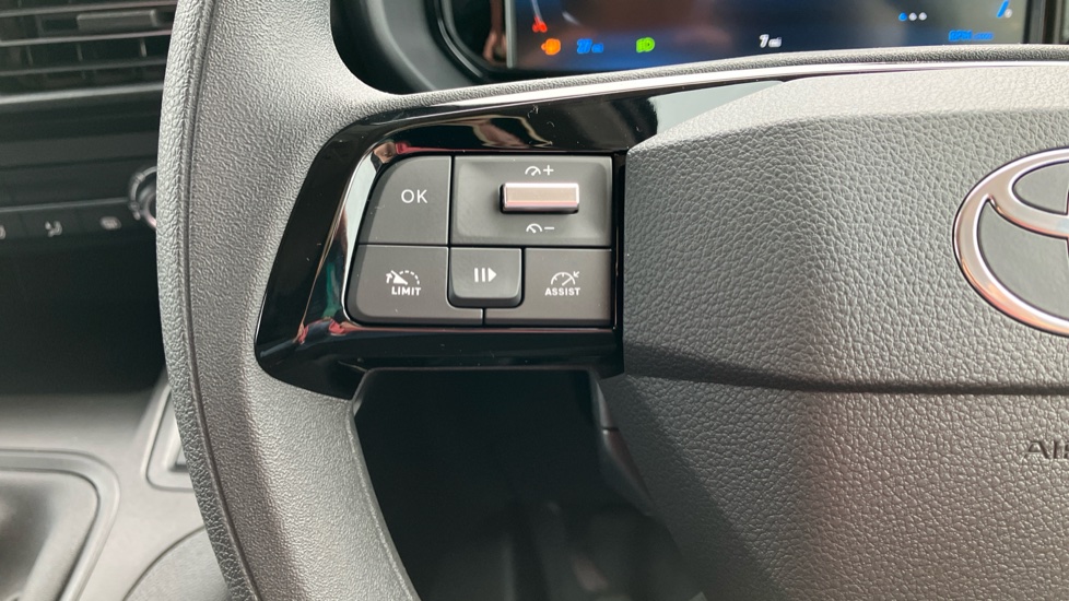 Toyota Proace City L1 Diesel 1.5D 100 Icon Van - Image 34
