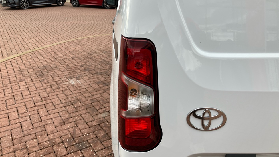 Toyota Proace City L1 Diesel 1.5D 100 Icon Van - Image 36