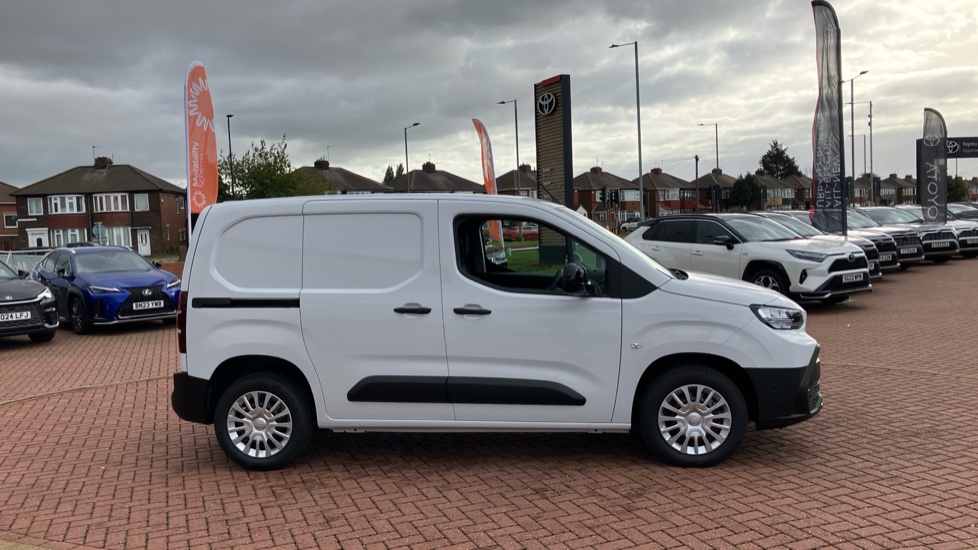 Toyota Proace City L1 Diesel 1.5D 100 Icon Van - Image 46