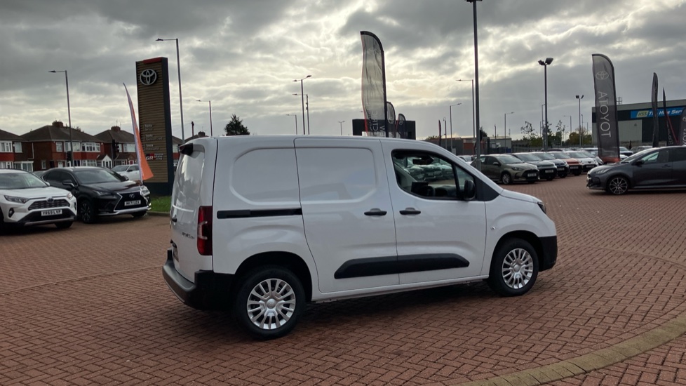 Toyota Proace City L1 Diesel 1.5D 100 Icon Van - Image 47