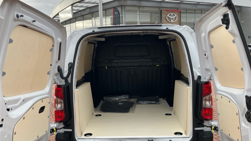 Toyota Proace City L1 Diesel 1.5D 100 Icon Van - Image 60