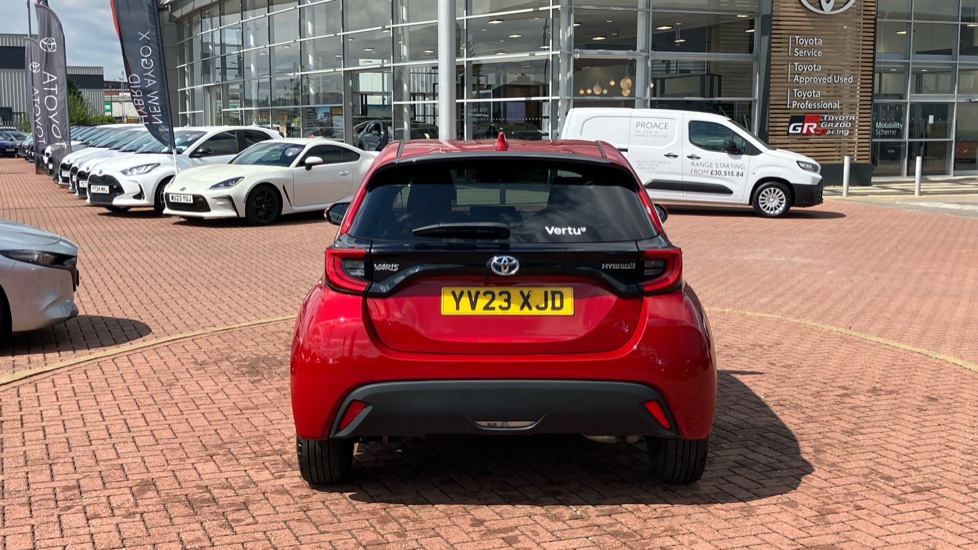 Toyota Yaris 1.5 Hybrid Design 5dr CVT Hybrid Hatchback - Image 26