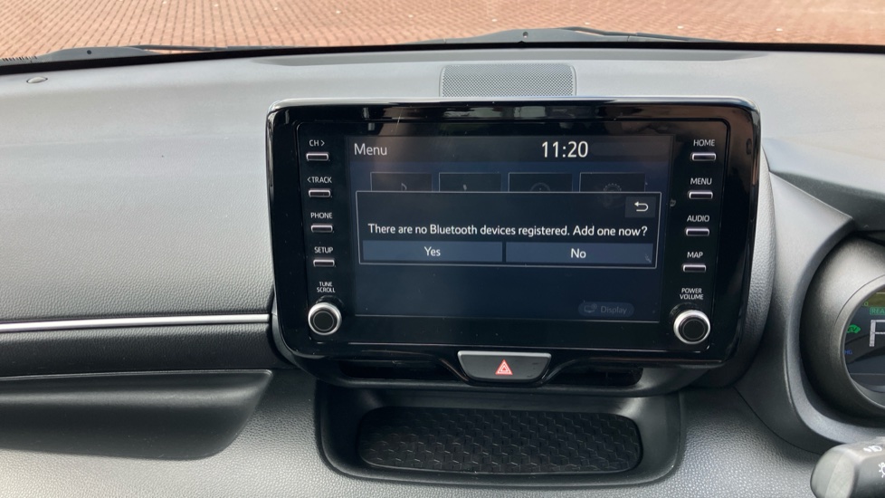 Toyota Yaris 1.5 Hybrid Design 5dr CVT Hybrid Hatchback - Image 38