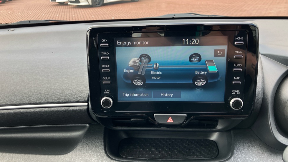 Toyota Yaris 1.5 Hybrid Design 5dr CVT Hybrid Hatchback - Image 39
