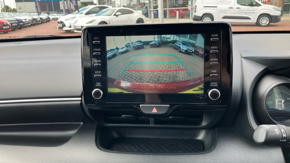 Toyota Yaris 1.5 Hybrid Design 5dr CVT Hybrid Hatchback - Image 42