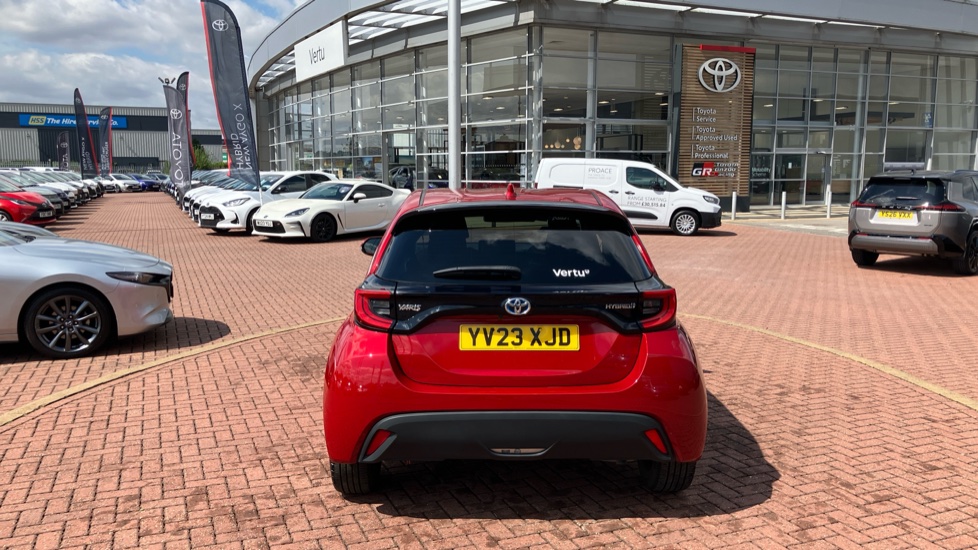 Toyota Yaris 1.5 Hybrid Design 5dr CVT Hybrid Hatchback - Image 47
