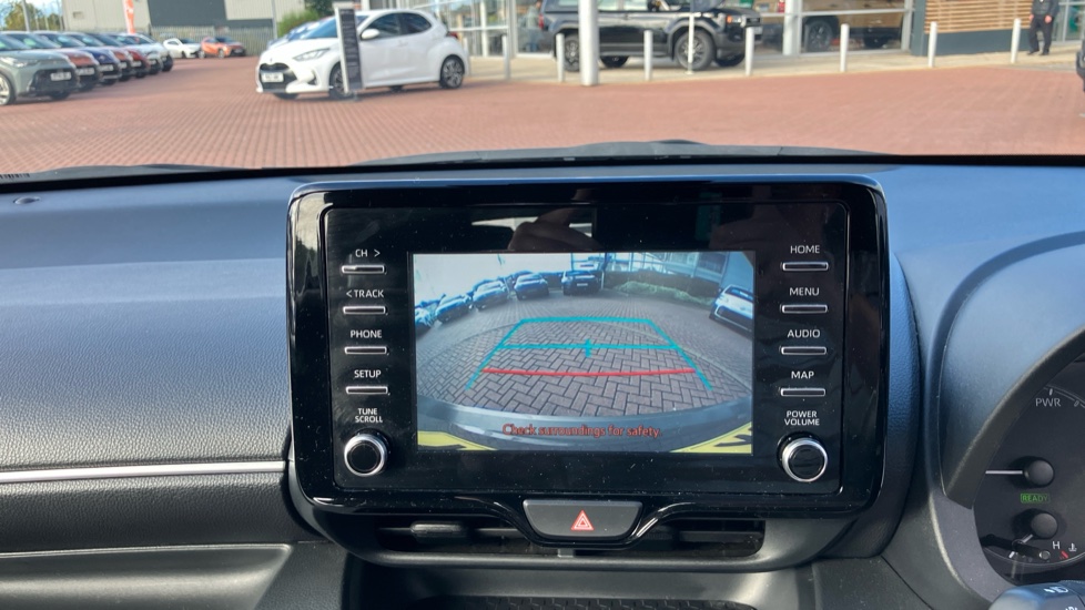 Toyota Yaris 1.5 Hybrid Icon 5dr CVT Hybrid Hatchback - Image 42