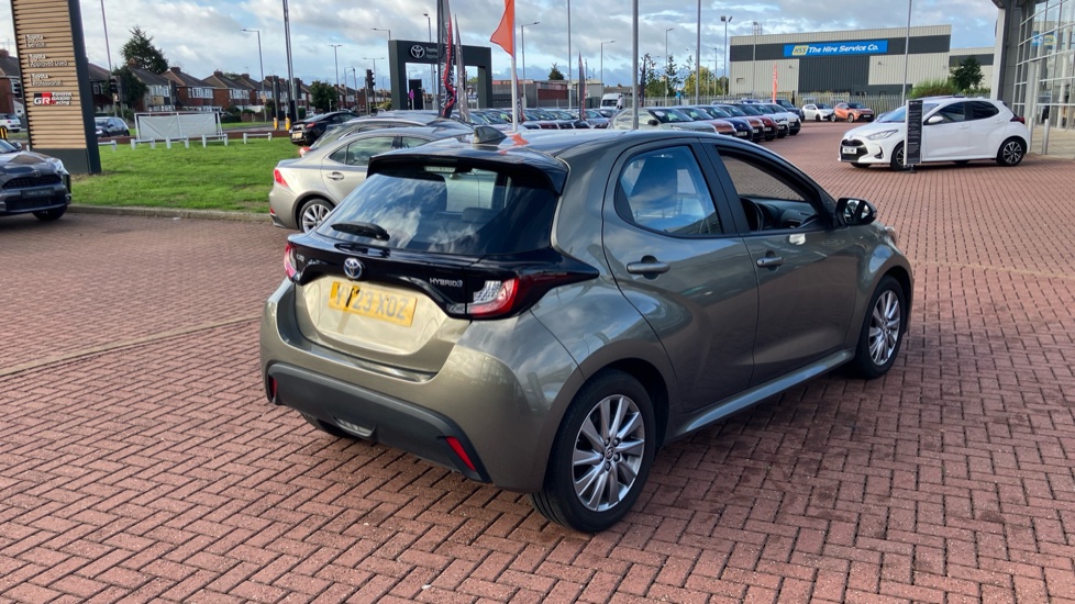 Toyota Yaris 1.5 Hybrid Icon 5dr CVT Hybrid Hatchback - Image 47