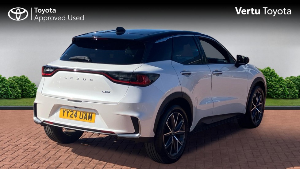 Lexus LBX 1.5 Premium Plus 5dr E-CVT Hybrid Hatchback - Image 2