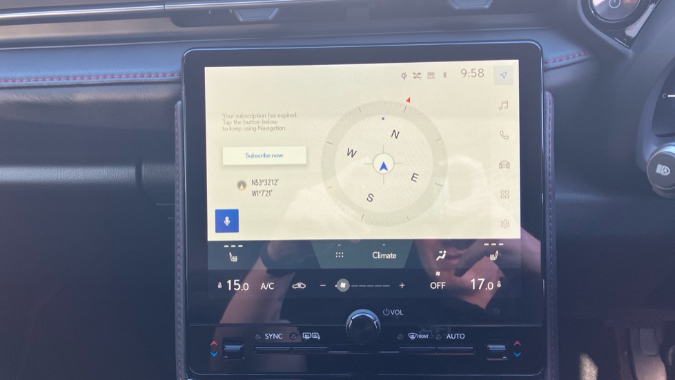 Lexus LBX 1.5 Premium Plus 5dr E-CVT Hybrid Hatchback - Image 9