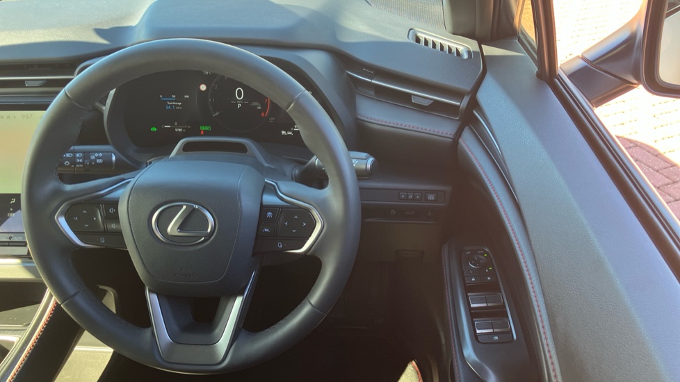 Lexus LBX 1.5 Premium Plus 5dr E-CVT Hybrid Hatchback - Image 10