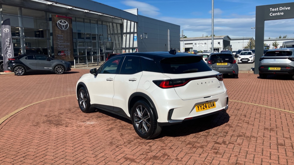 Lexus LBX 1.5 Premium Plus 5dr E-CVT Hybrid Hatchback - Image 46